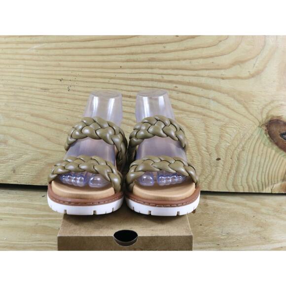 New Born Sandals Womens 8 Green Leather Freesla Braided Flats Shoes - Picture 2 of 8